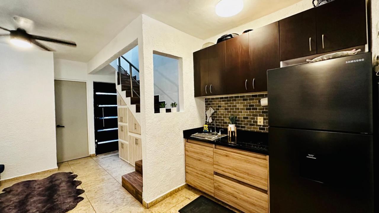 Franks House "Shared House" Apartment แคนคูน ภายนอก รูปภาพ