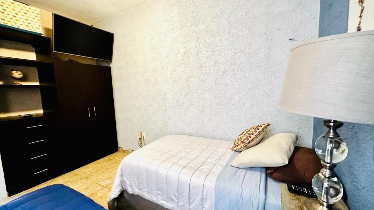 Franks House "Shared House" Apartment แคนคูน ภายนอก รูปภาพ
